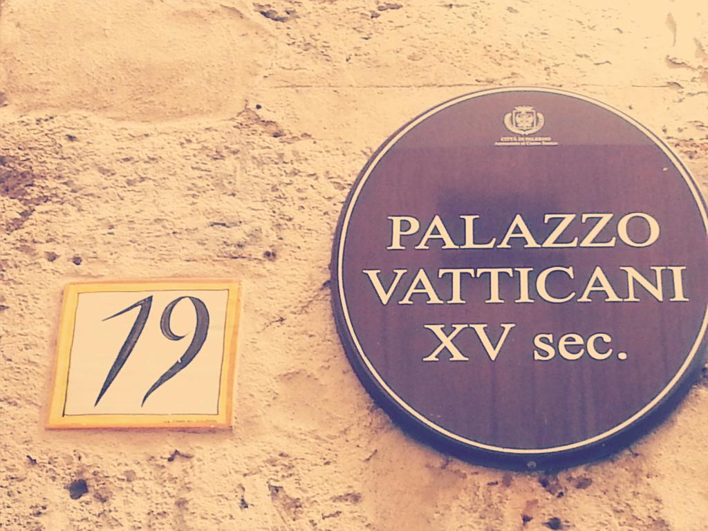 Palazzo Vatticani Bed & Breakfast ปาแลร์โม ภายนอก รูปภาพ