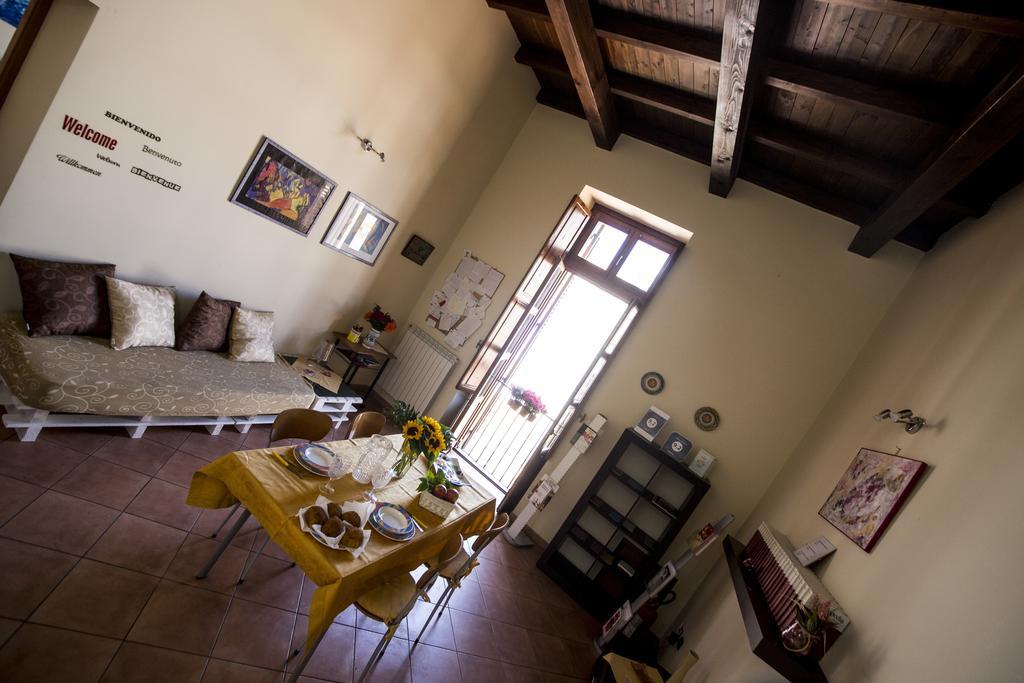 Palazzo Vatticani Bed & Breakfast ปาแลร์โม ภายนอก รูปภาพ